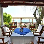 White House Family Zone 3*