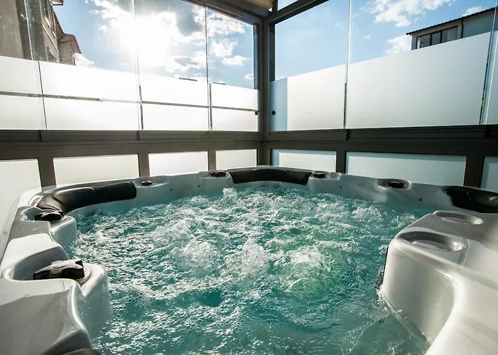 White House Family Zone 3*