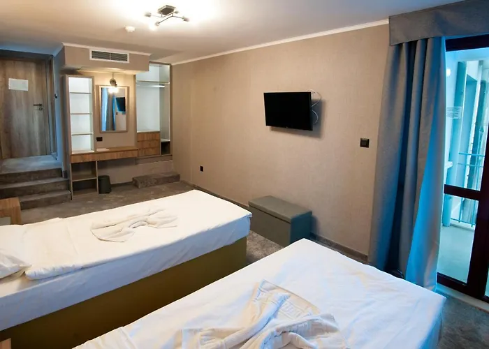 White House Family Zone 3*