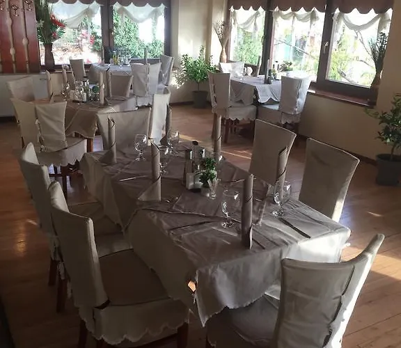 Хотел White House Family Zone